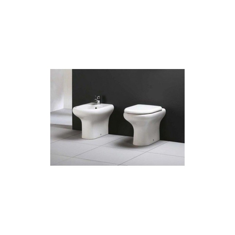 VASO+ BIDET+COPRIWC  COMPACT FILO MURO