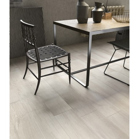 Gres porcellanato effetto legno serie North Wind cm 20x120